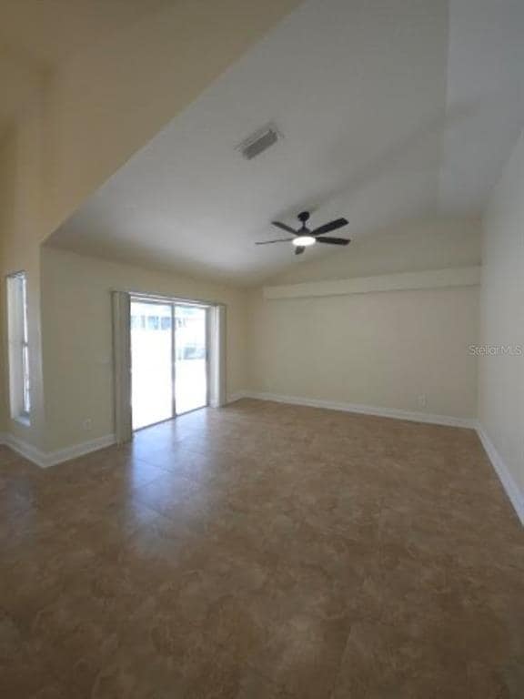 Building Photo - 18005 Palm Breeze Dr