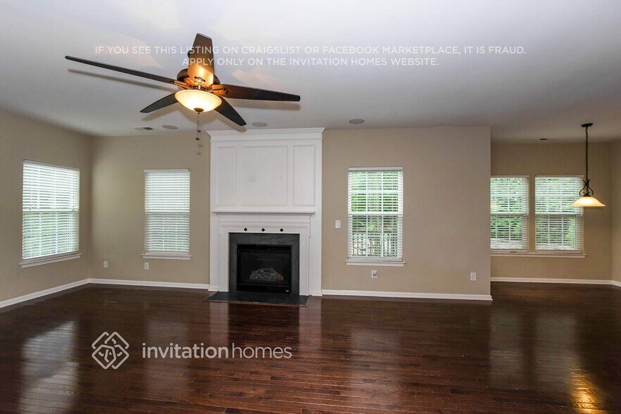 Building Photo - 10716 Drake Hill Dr
