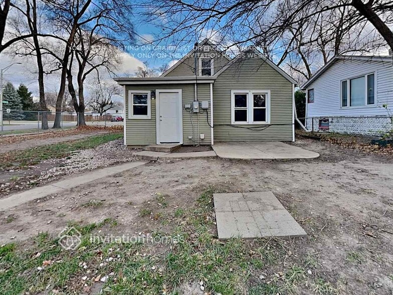 Building Photo - 10002 Merrimac Ave