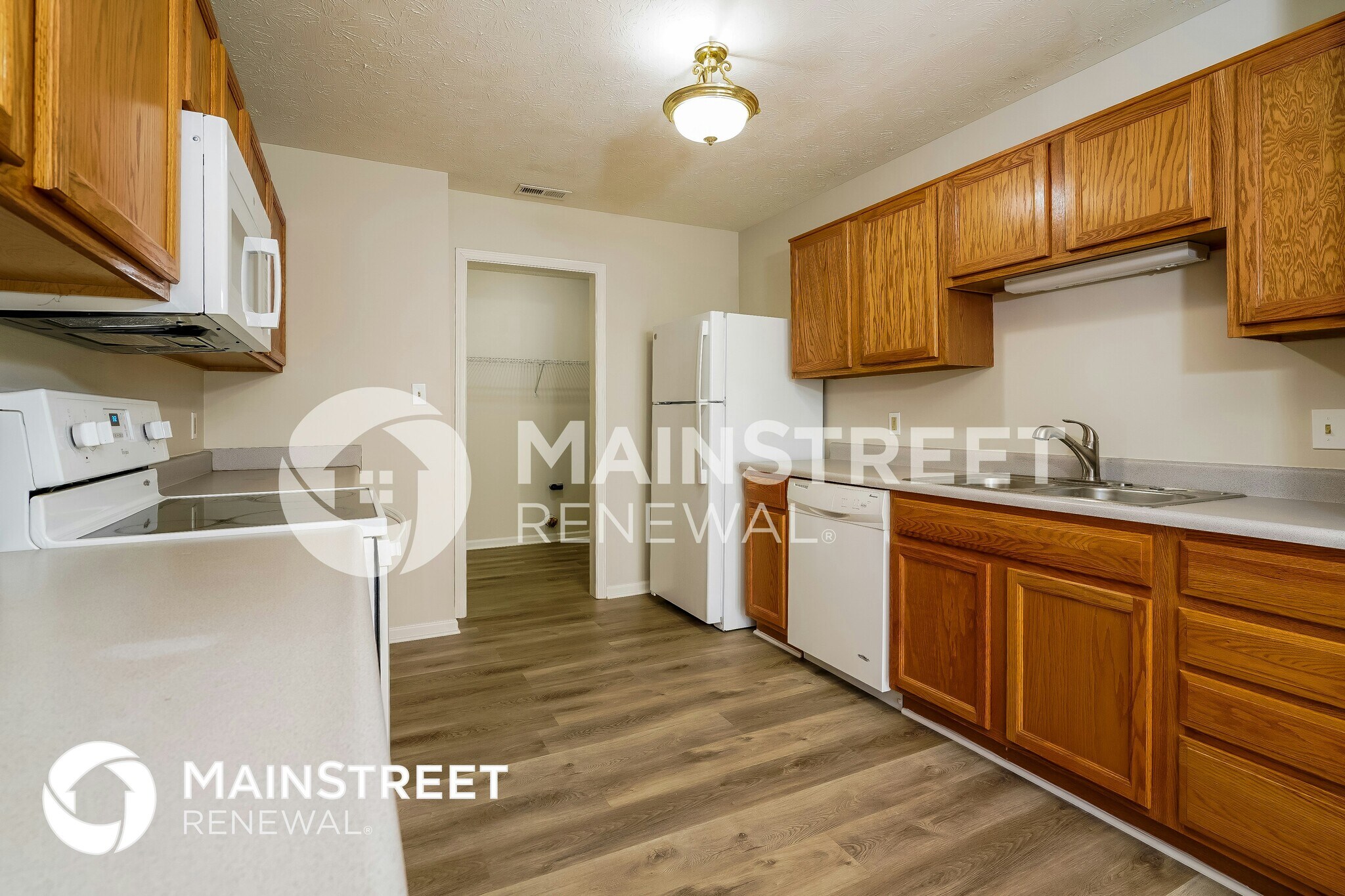 Building Photo - 2661 Grand Fir Dr