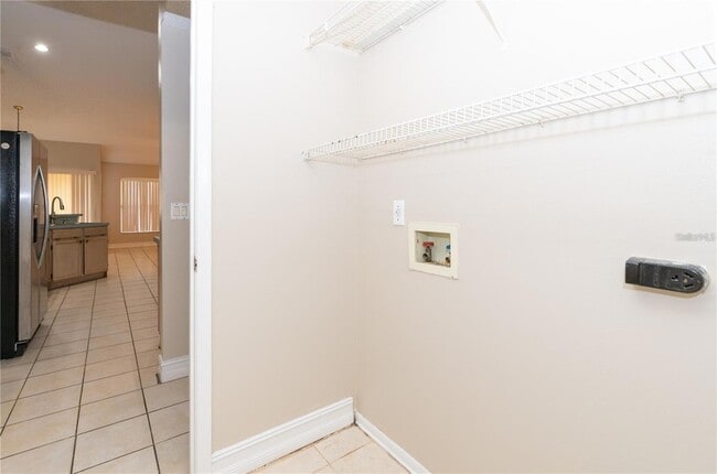Building Photo - 12860 Waterhaven Cir