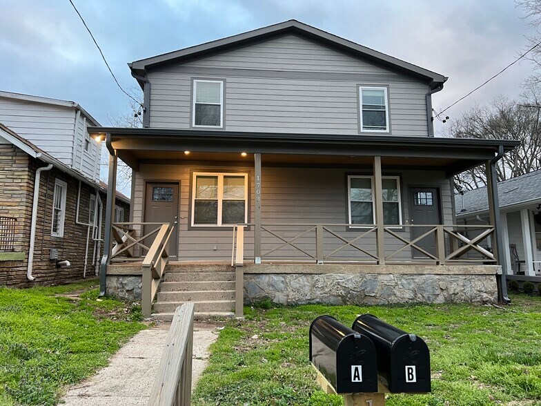 Building Photo - 1703 Heiman St