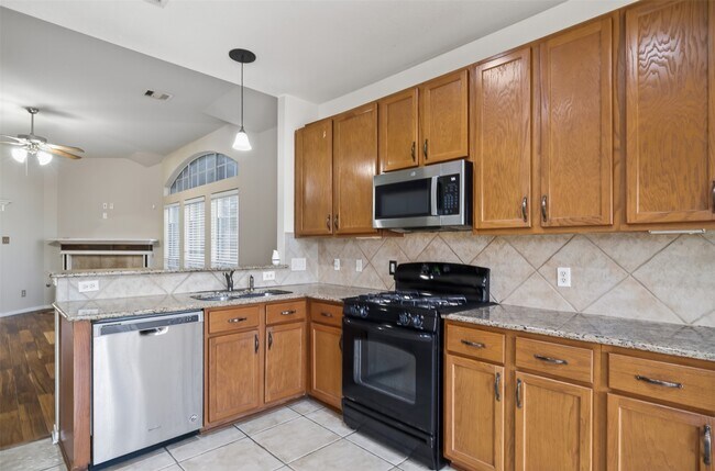 Building Photo - 9762 Wheaton Edge Ln