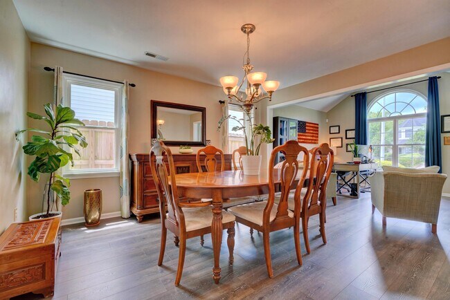 Building Photo - 4508 Medford Ct