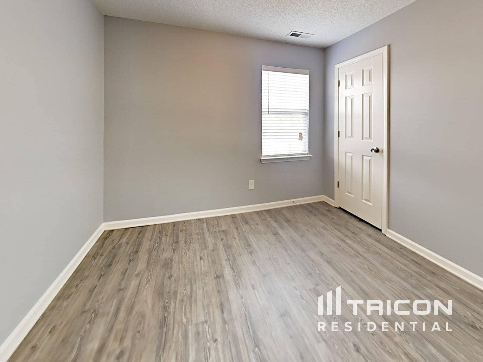 Building Photo - 2613 Millpond Way