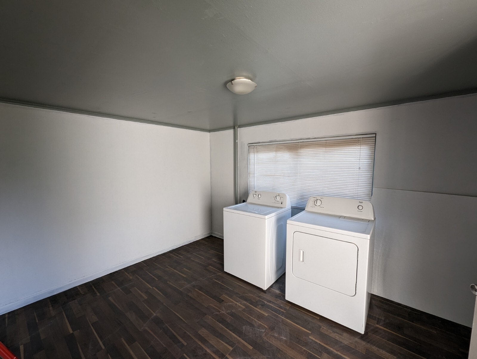 Building Photo - 615 Bridges Ave S