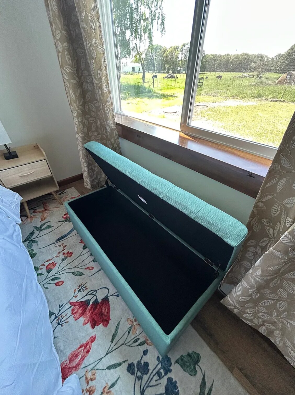 Storage Bench in Bedroom 1 - 34558 Fry Rd SE