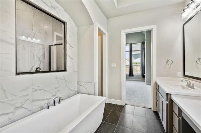 Building Photo - 4131 Sandhills Ln