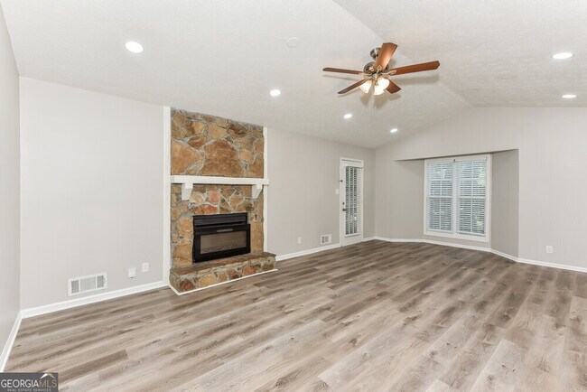 Building Photo - 2145 Atkinson Ln