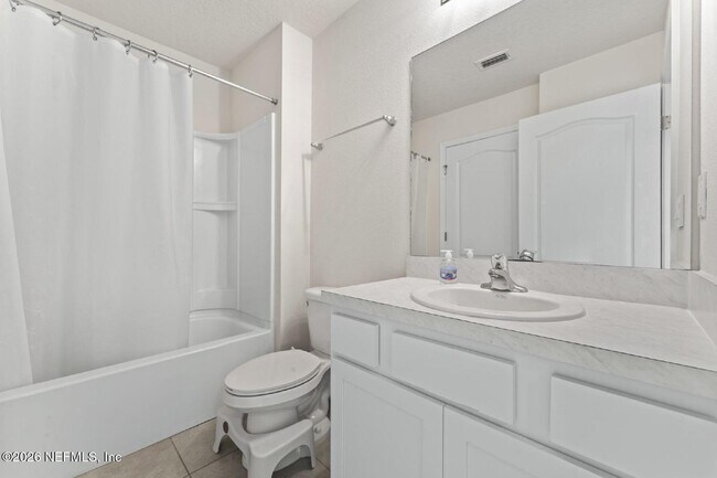 Building Photo - 575 Oakleaf Plantation Pkwy