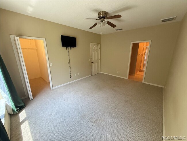 Building Photo - 1658 W Spring Meadow Loop