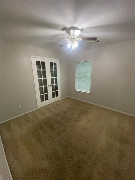 Building Photo - 20911 Southvine Ct