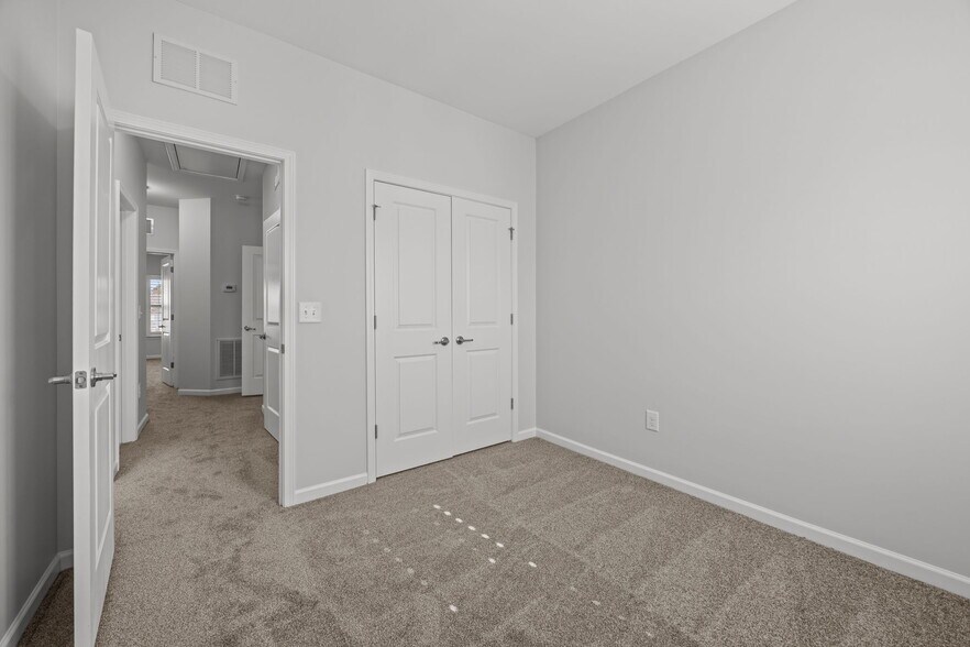 4TH BEDROOM - 1319 Rodessa Run