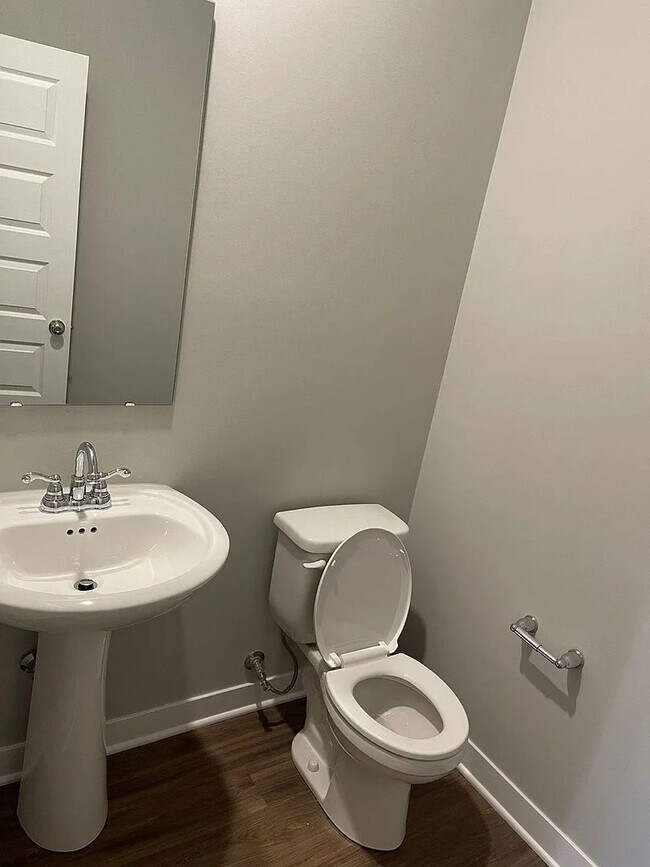 Building Photo - 17195 Seaboard Pl