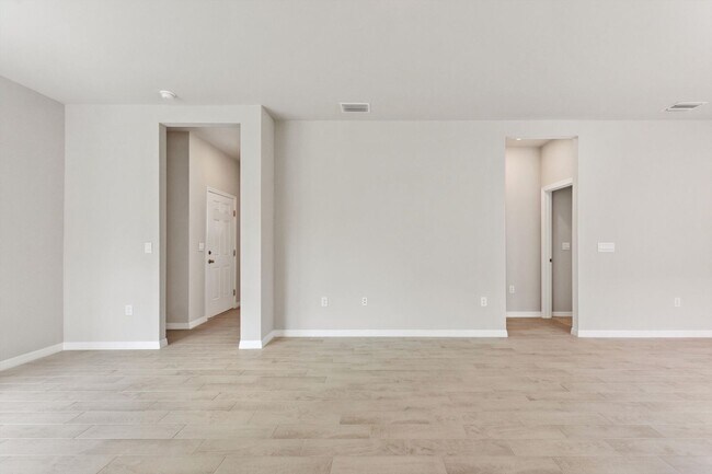 Building Photo - Deposit-Free! Modern, energy efficient hom...