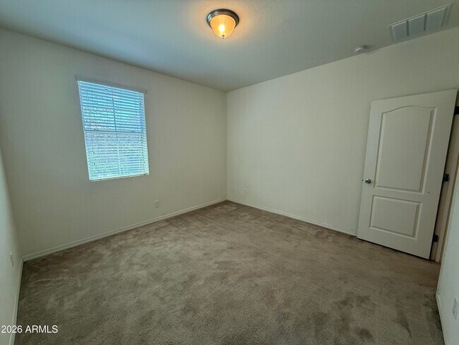 Building Photo - 4258 E Pony Ln
