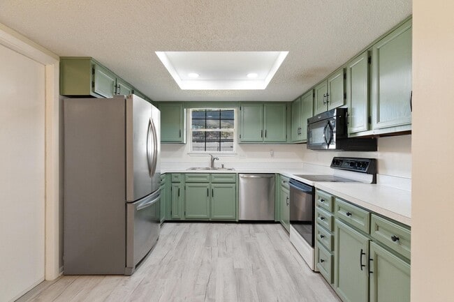 Building Photo - Great Cul-De-Sac Location in Fort Walton B...