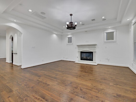 Building Photo - 1408 W 23rd St