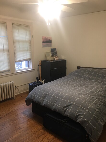 Upstairs bedroom 2 - 2226 Kendall Avenue