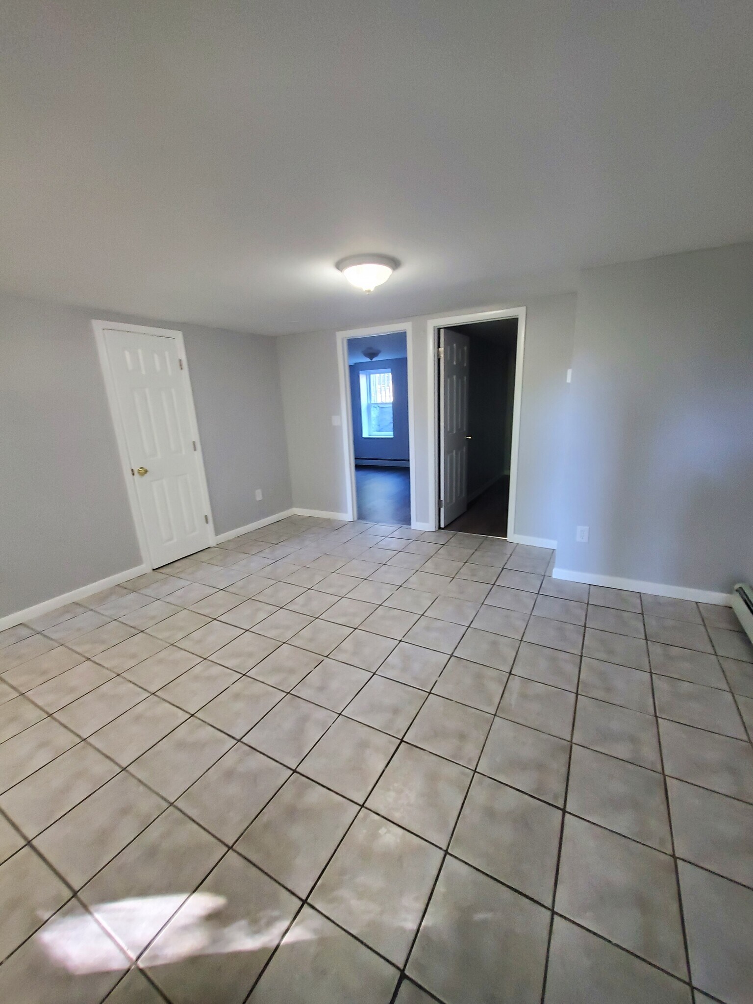 Building Photo - 217 3rd St