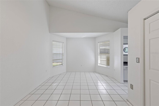 Building Photo - 5116 Plantation Dr