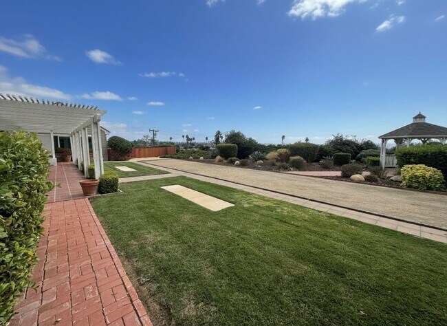 Building Photo - Hillside Ventura Home- Gorgeous Ocean View!!