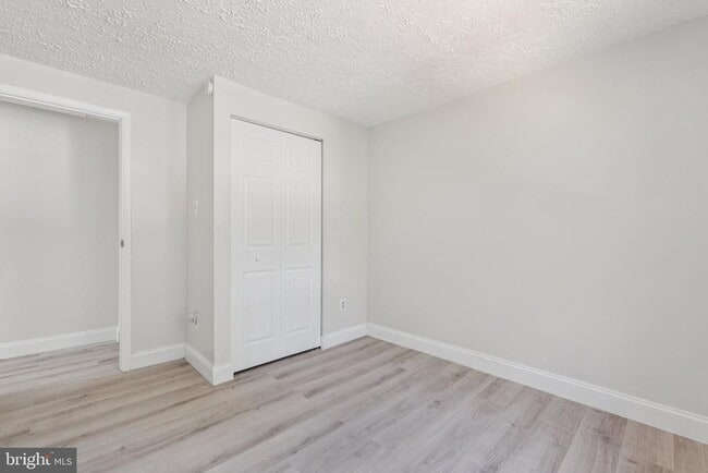 Building Photo - 3364 Longbow Ct
