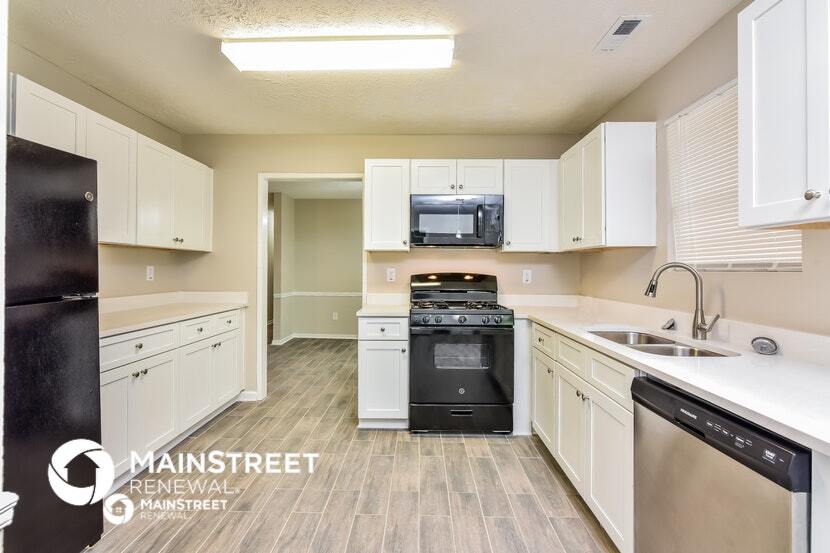 Building Photo - 3717 Paddington Trail