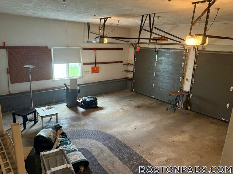 Building Photo - 78 Rosewood Dr