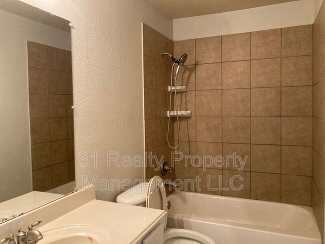 Building Photo - 2744 Ferdinand