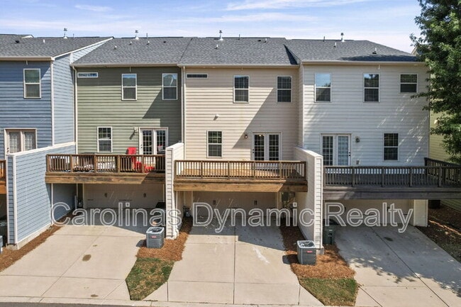 Building Photo - 4061 Zilker Park Dr