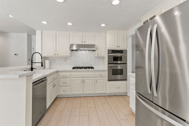 Building Photo - Beautiful 4-Bedroom Home with Private Pool & Spa in Laguna Niguel!