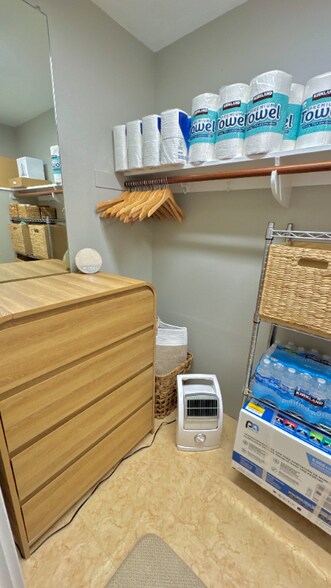 Building Photo - 445 Kaiolu St