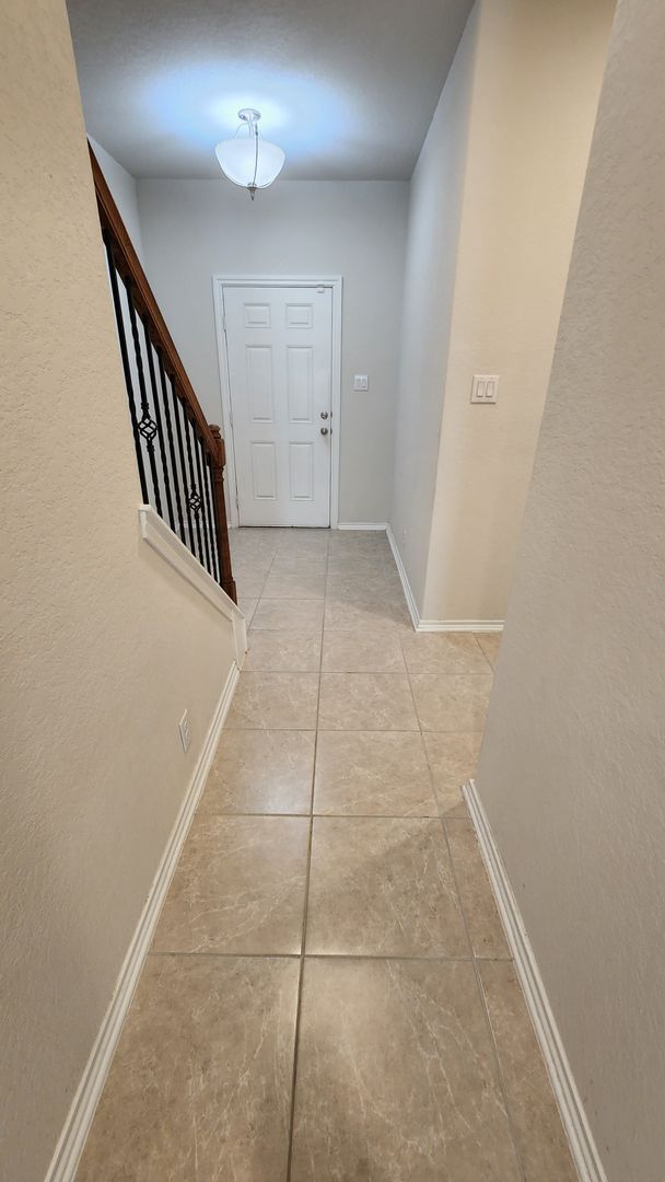 Building Photo - Beautiful 4BR Home for Rent in Cypress Trails – Near Medical Center