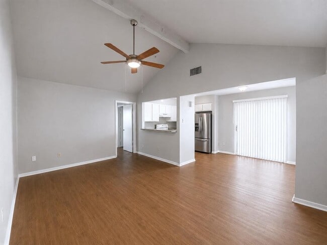 Building Photo - 2116 Gaston Pl Dr