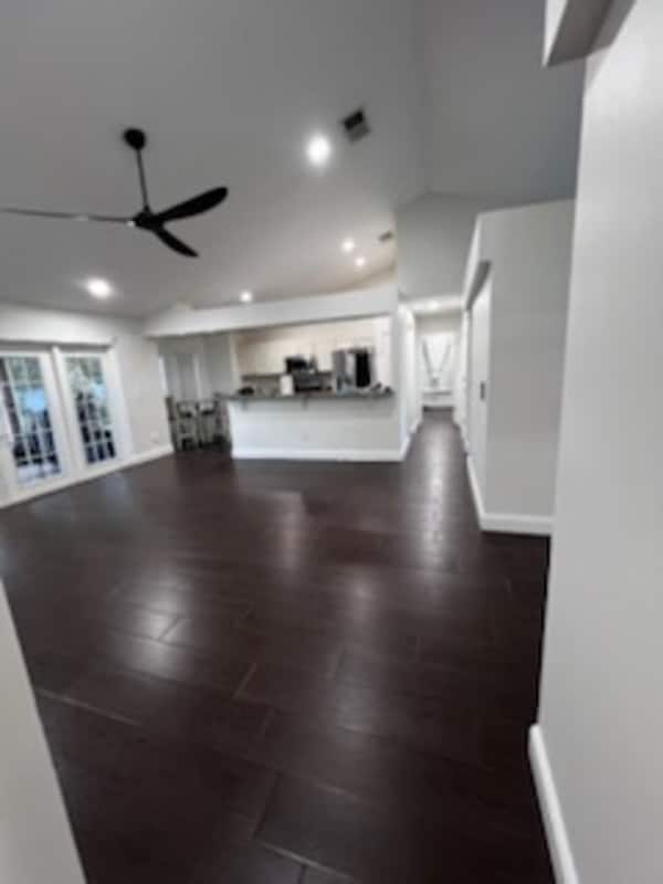 Building Photo - 821 Copperfield Terrace