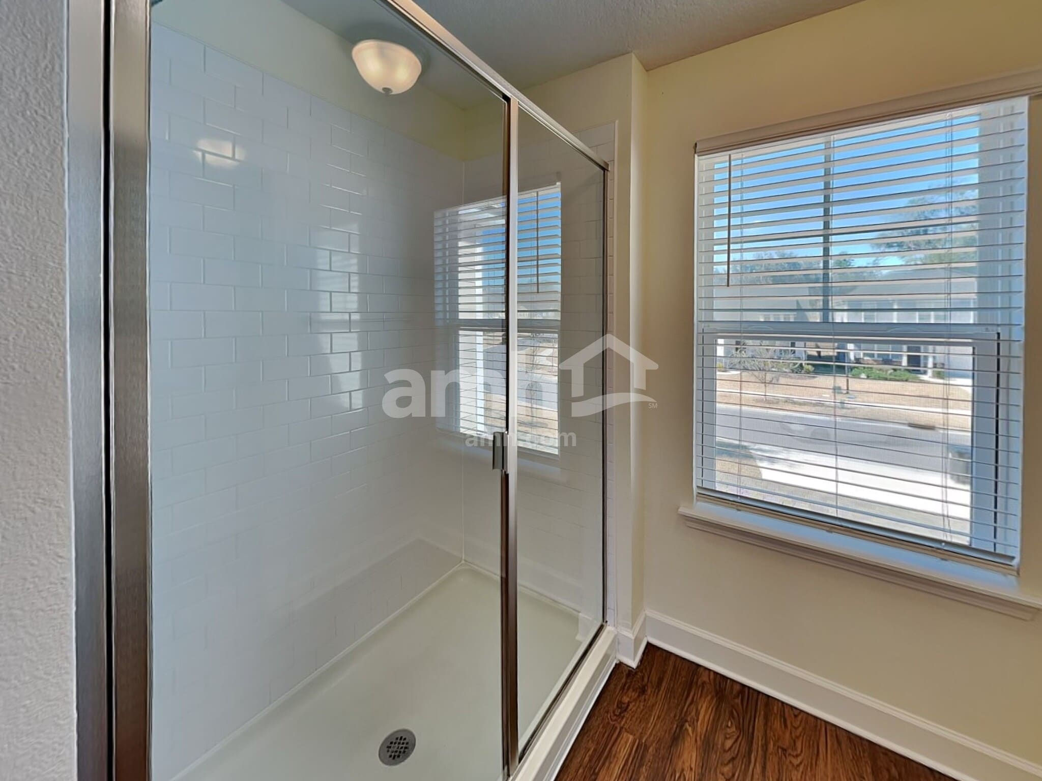 Building Photo - 3051 Creek Village Ln