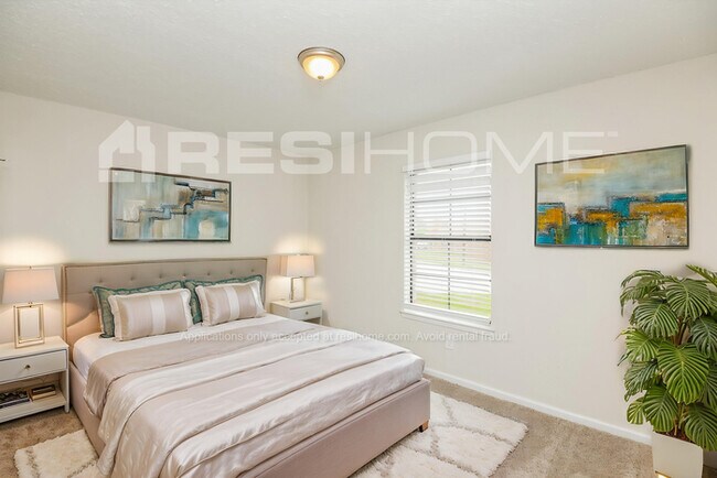 Building Photo - 623 Allencrest Dr