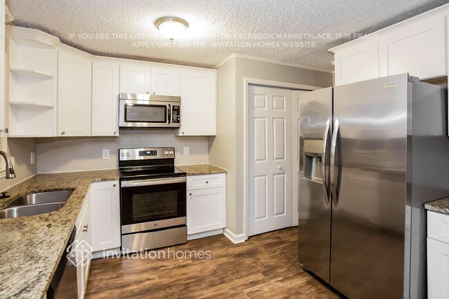 Building Photo - 8206 Saucalito Ct