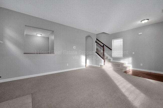 Building Photo - 5635 Holly River Ave