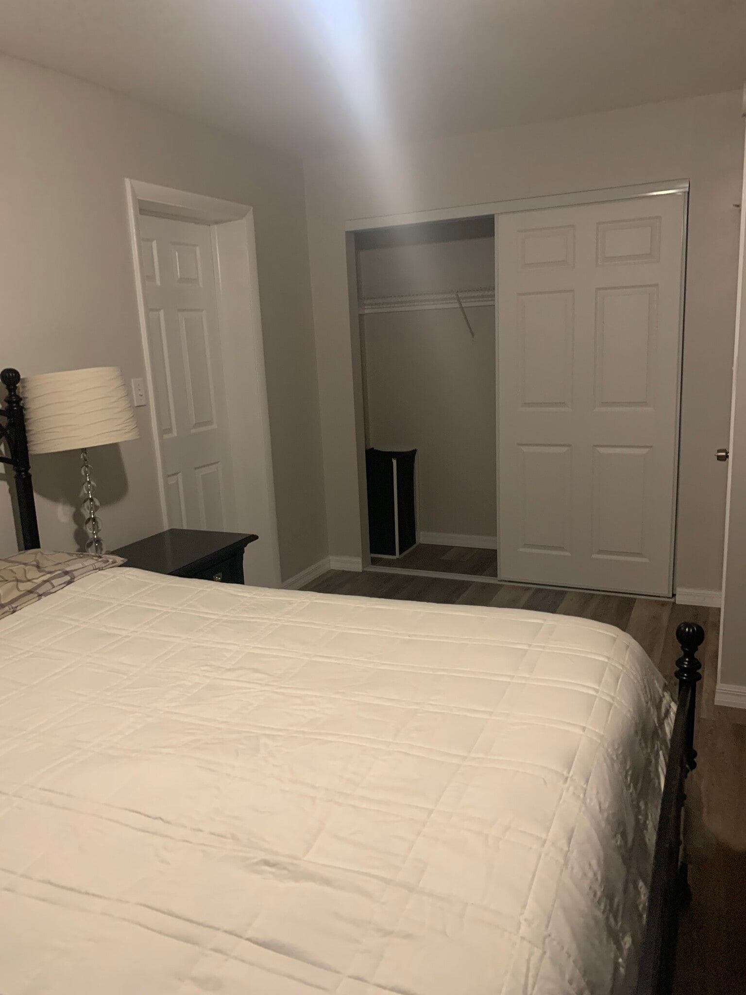 main bedroom - 1937 Collier Ave