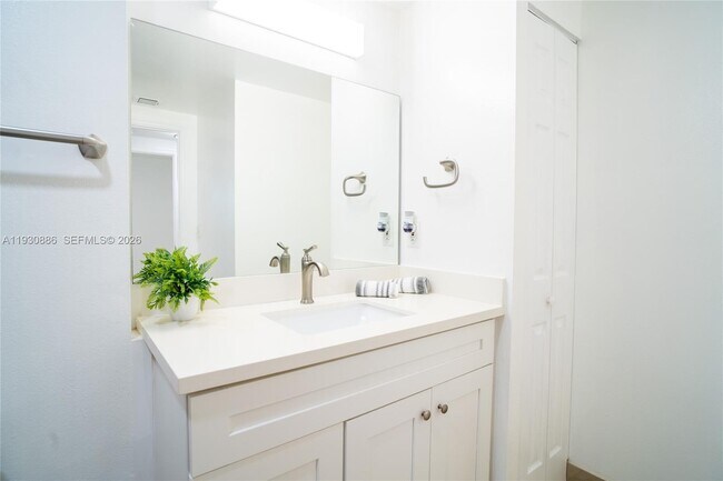 Building Photo - 11730 SW 2nd St