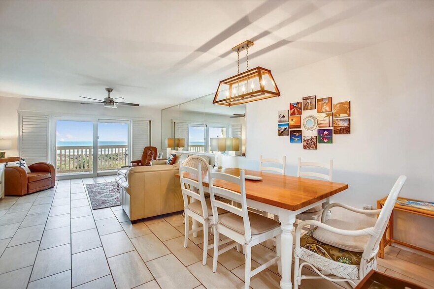 Building Photo - 6100 A1A S