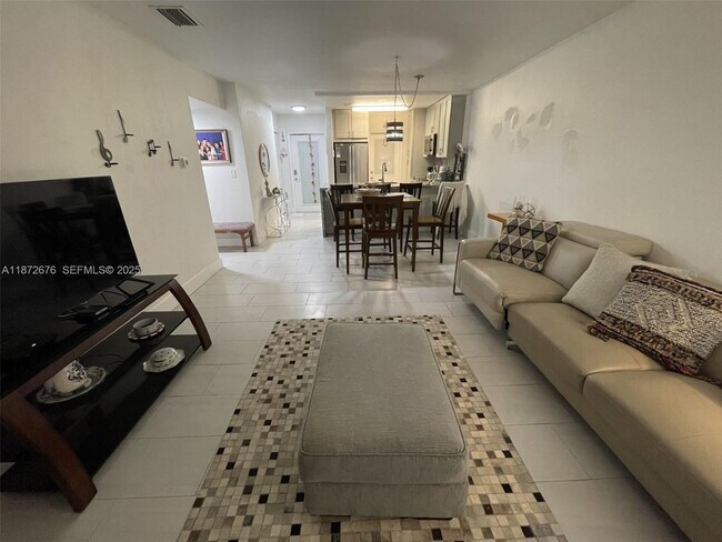 Building Photo - 5103 NW 35th St