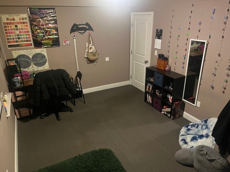 Room for sublease - 2024 N 15th St