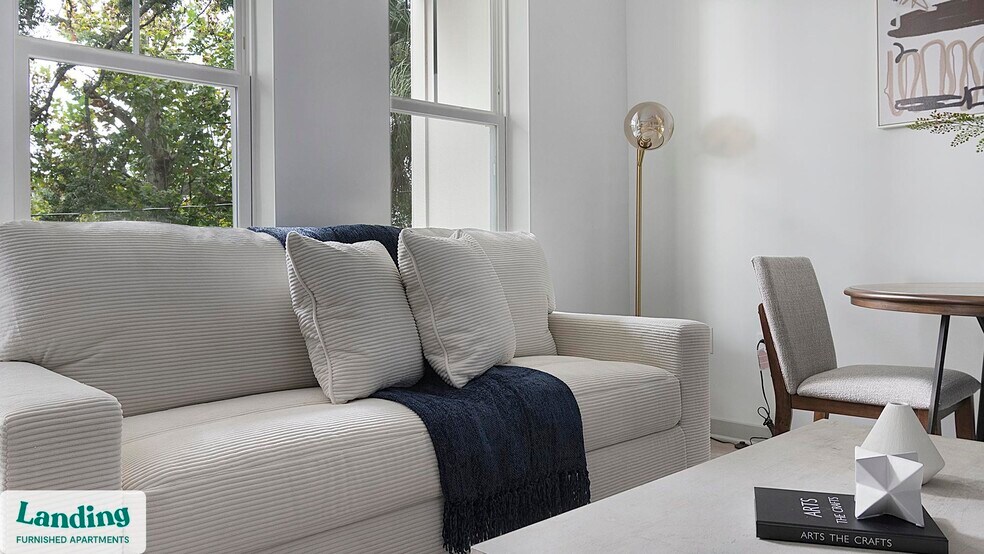 Building Photo - 1148 N Main St