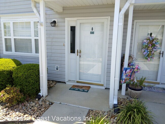 Building Photo - 2 br, 2.5 bath House - 103 Barnwell Street...
