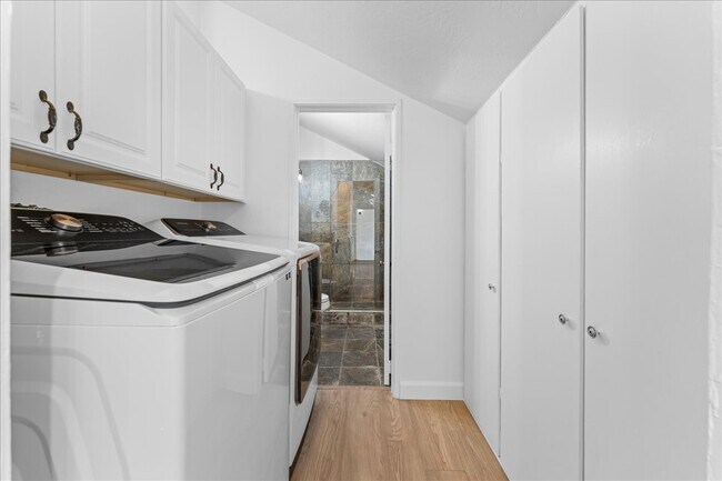 Building Photo - 1 Appian Way