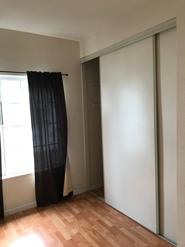 Building Photo - 996 Belmont Terrace