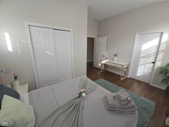 Building Photo - 1728 N Delaware St